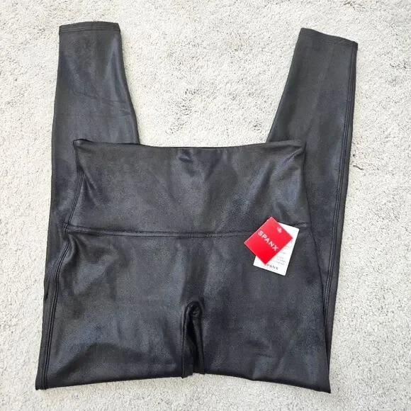 NWT Spanx | Matte Black Faux Leather Leggings 2437, Womens XL - Picture 6 of 9